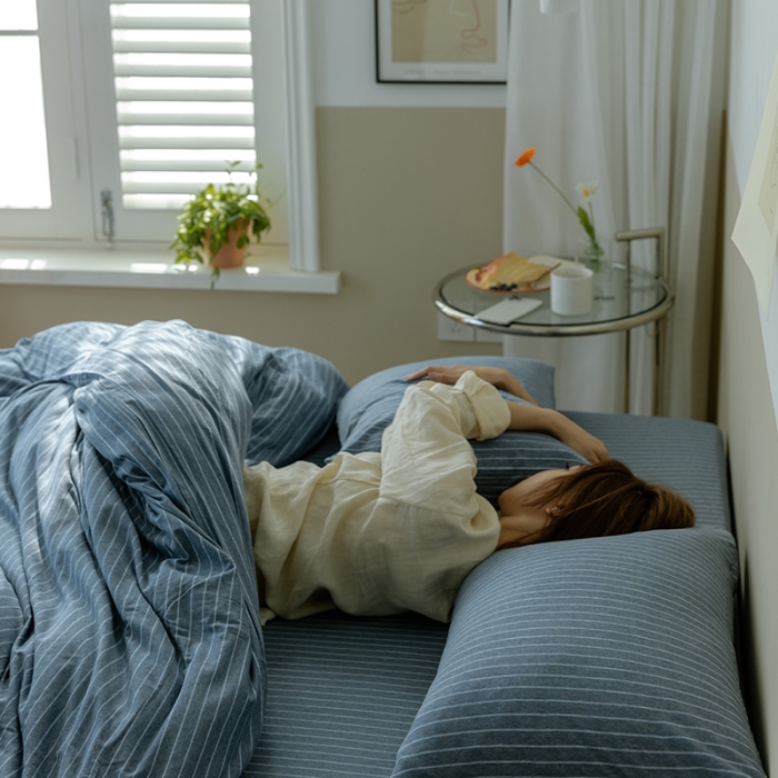 91家纺网 家纺一手货源 找家纺 华超针织 2021新款针织条纹四件套 牛仔蓝细条