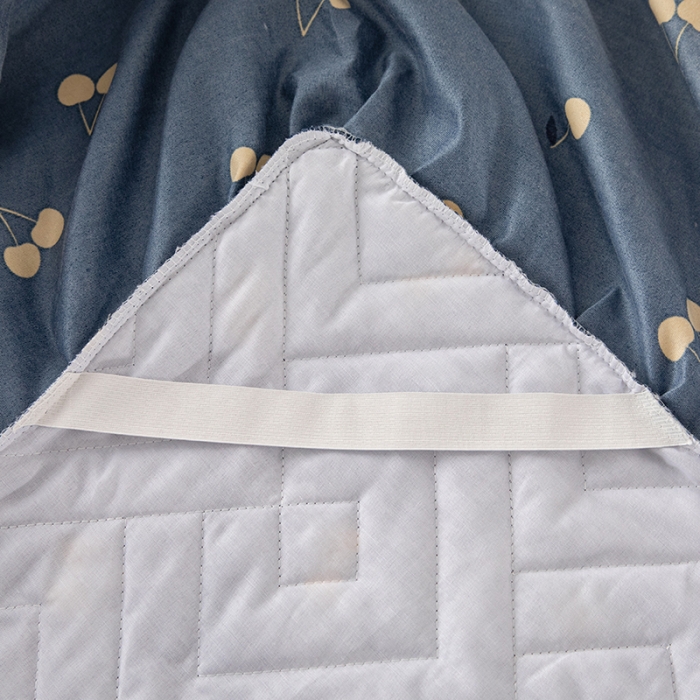 91家纺网 家纺一手货源 找家纺 纽缦 2020新款加厚磨毛单件夹棉床裙 彩虹小镇