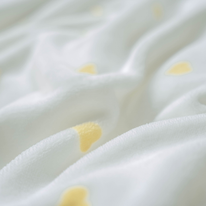 91家纺网 家纺一手货源 找家纺 狠狠爱 2020新款小清新牛奶绒四件套-小甜心 香草黄