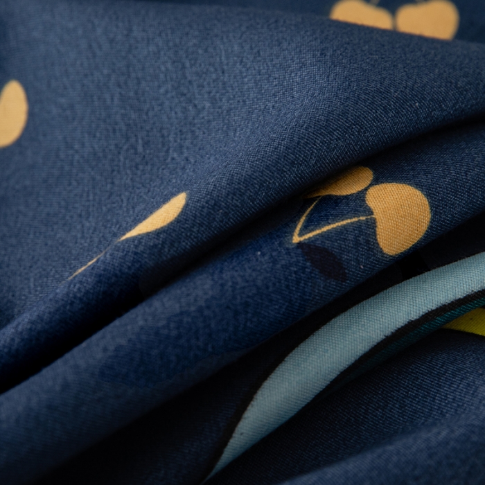 91家纺网 家纺一手货源 找家纺 纽缦 2020新款加厚磨毛床裙款四件套 彩虹小镇