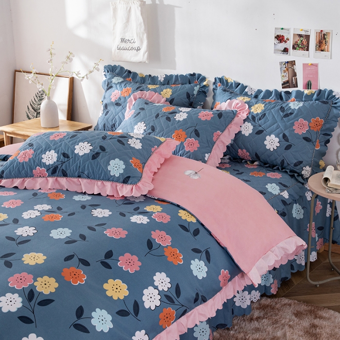 91家纺网 家纺一手货源 找家纺 纽缦 2020新款加厚磨毛夹棉床裙款四件套 豆蔻年华蓝