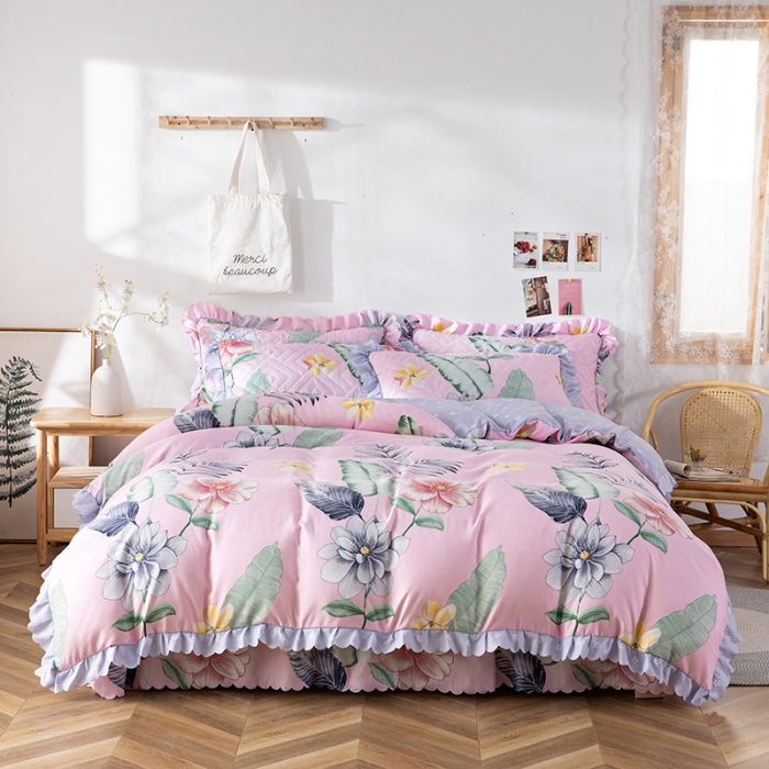 91家纺网 家纺一手货源 找家纺 纽缦 2020新款加厚磨毛夹棉床裙款四件套 梦幻花田粉