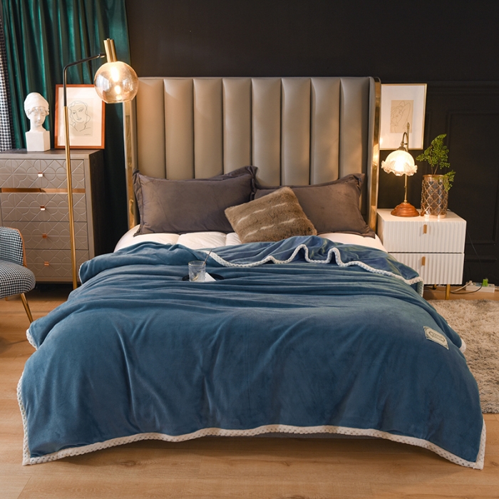 91家纺网 家纺一手货源 找家纺 眠博士 2021新款牛奶绒多功能轻奢款毛毯 靛青