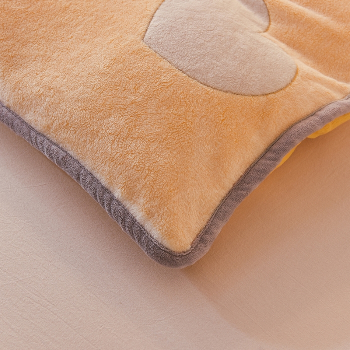 91家纺网 家纺一手货源 找家纺 甜之梦 2025新款310g雪花绒单品包边被套 爱心圈