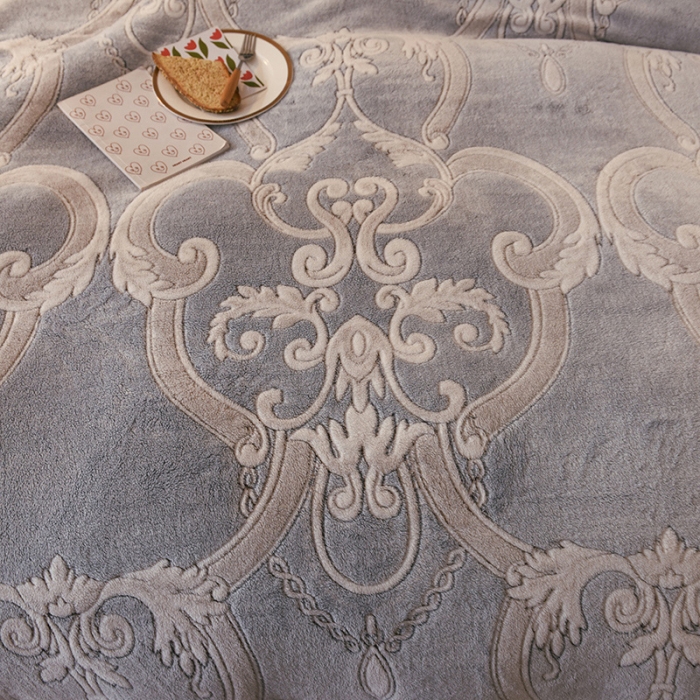 91家纺网 家纺一手货源 找家纺 甜之梦 2025新款310g雪花绒单品包边被套 欧式经典