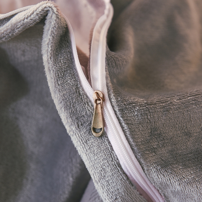 91家纺网 家纺一手货源 找家纺 甜之梦 2025新款310g雪花绒单品包边被套 小熊维尼