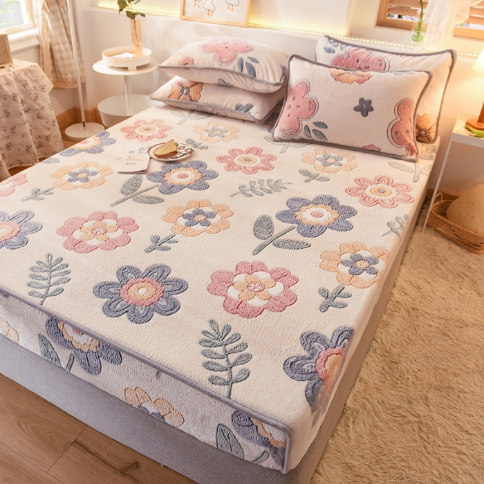 91家纺网 家纺一手货源 找家纺 甜之梦 2025新款310g雪花绒单品床笠 锦上添花