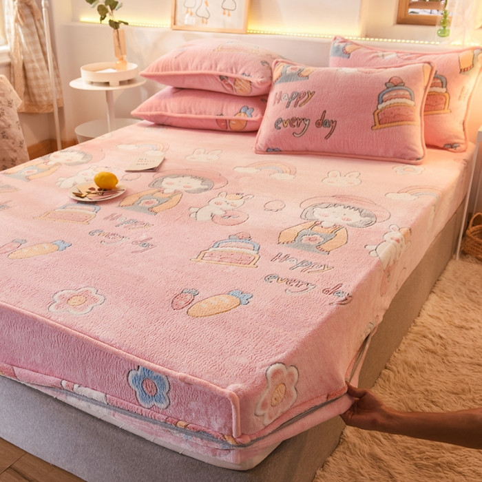 91家纺网 家纺一手货源 找家纺 甜之梦 2025新款310g雪花绒单品床笠 小丸子