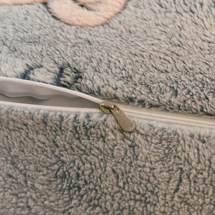 91家纺网 家纺一手货源 找家纺 甜之梦 2025新款310g雪花绒单品床笠 小熊维尼