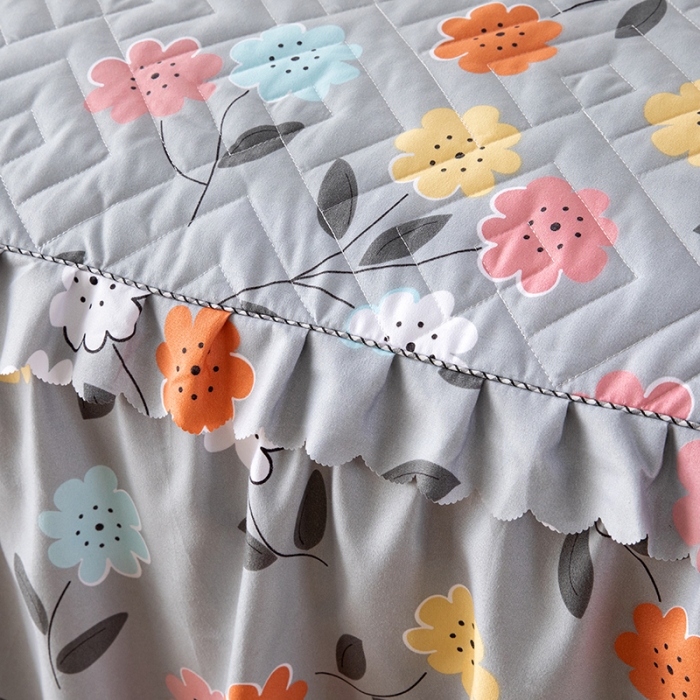 91家纺网 家纺一手货源 找家纺 纽缦 2020新款加厚磨毛单件夹棉床裙 豆蔻年华