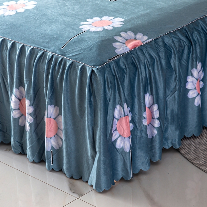 91家纺网 家纺一手货源 找家纺 纽缦 2020新款绒单层床裙 陌上花颜蓝