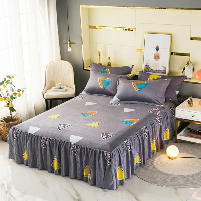 91家纺网 家纺一手货源 找家纺 纽缦 2020新款绒单层床裙 几何图案灰