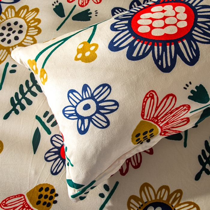 91家纺网 家纺一手货源 找家纺 纽缦 2020新款绒单层床裙 花花世界