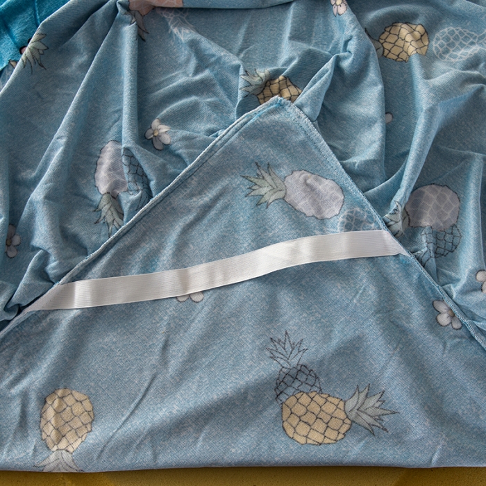 91家纺网 家纺一手货源 找家纺 纽缦 2020新款绒单层床裙 菠萝蜜蓝