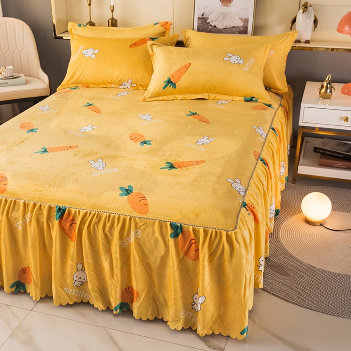 91家纺网 家纺一手货源 找家纺 纽缦 2020新款绒单层床裙 萝卜兔子黄