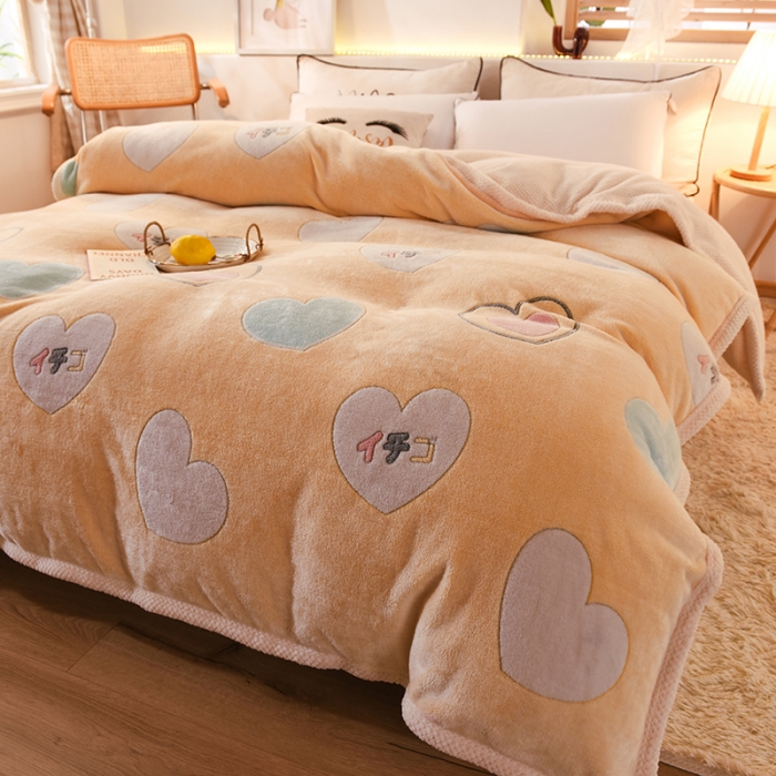 91家纺网 家纺一手货源 找家纺 甜之梦 2025新款310g雪花绒单品多功能毛毯被套 爱心圈