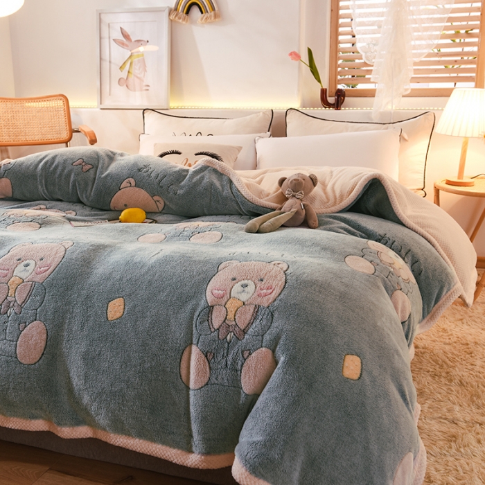 91家纺网 家纺一手货源 找家纺 甜之梦2025新款310g雪花绒单品多功能毛毯被套 小熊维尼