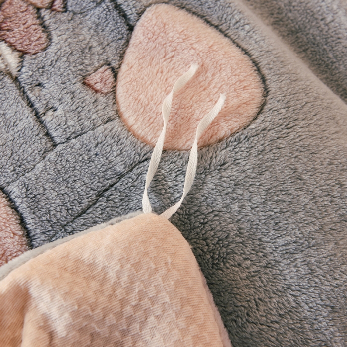 91家纺网 家纺一手货源 找家纺 甜之梦2025新款310g雪花绒单品多功能毛毯被套 小熊维尼