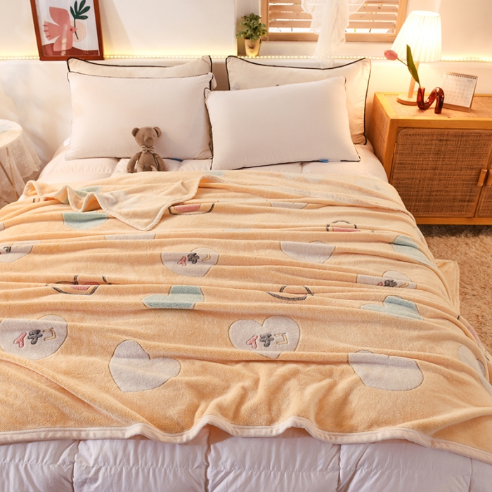 91家纺网 家纺一手货源 找家纺 甜之梦 2025新款310g雪花绒单品毛毯 爱心圈