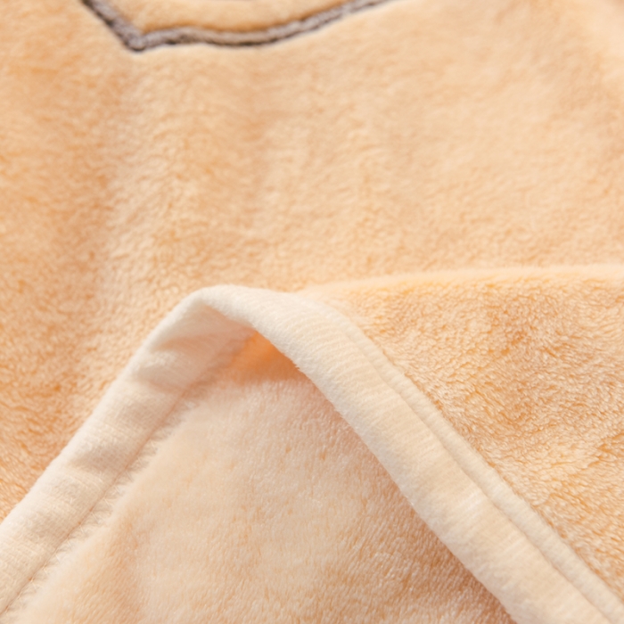 91家纺网 家纺一手货源 找家纺 甜之梦 2025新款310g雪花绒单品毛毯 爱心圈