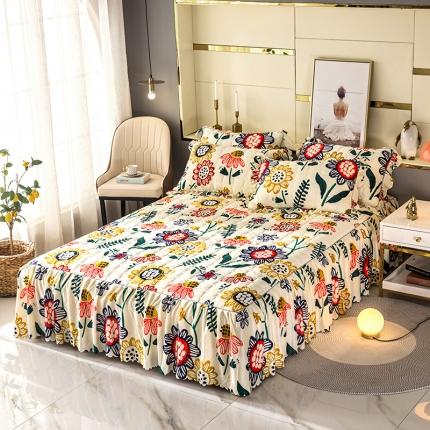 91家纺网 家纺一手货源 找家纺 纽缦 2020新款绒夹棉床裙 花花世界