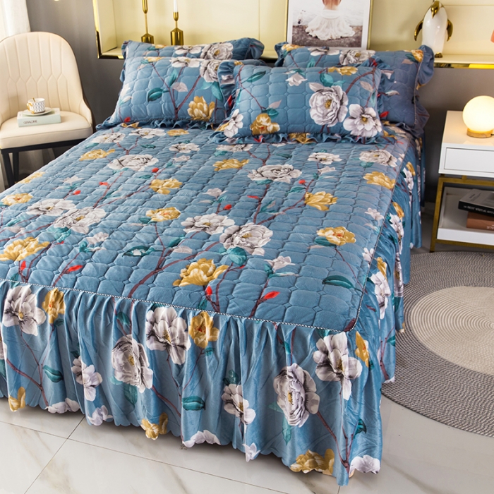 91家纺网 家纺一手货源 找家纺 纽缦 2020新款绒夹棉床裙 繁花洛洛