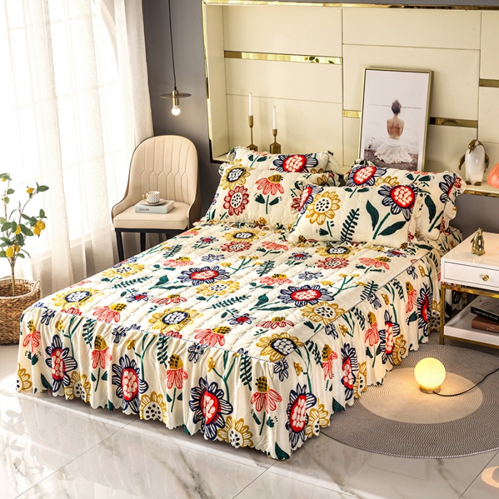 91家纺网 家纺一手货源 找家纺 纽缦 2020新款绒夹棉床裙 花花世界