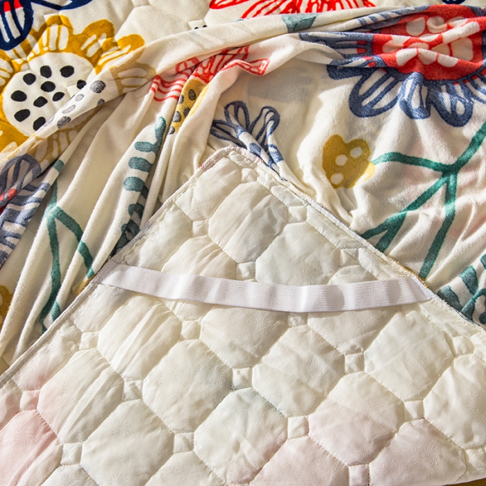 91家纺网 家纺一手货源 找家纺 纽缦 2020新款绒夹棉床裙 花花世界