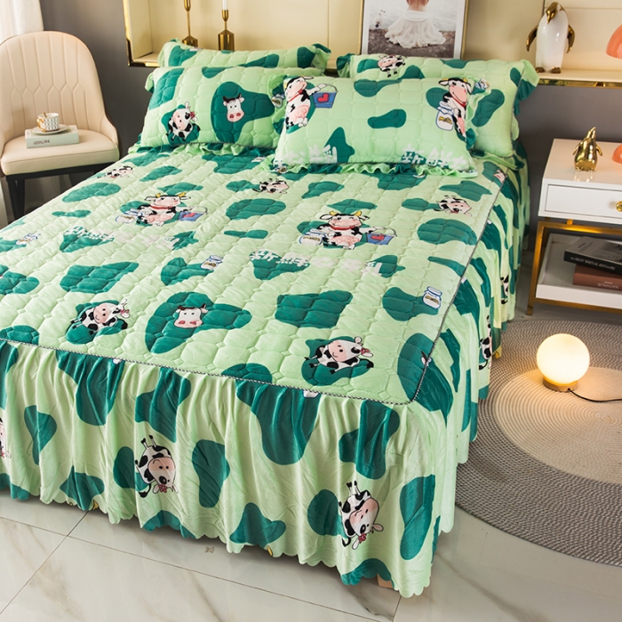 91家纺网 家纺一手货源 找家纺 纽缦 2020新款绒夹棉床裙 奶牛块