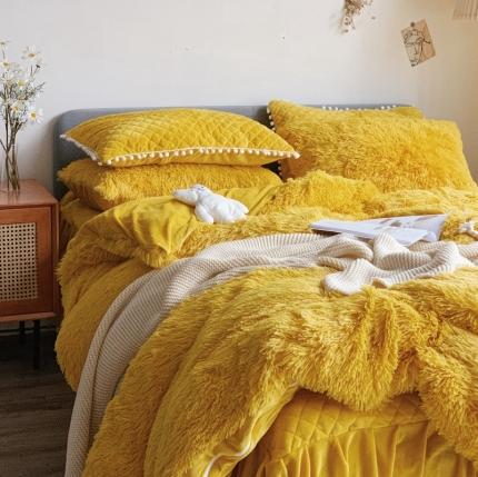 91家纺网 家纺一手货源 找家纺 嗨购 2020新款水貂绒床裙四件套 黄色