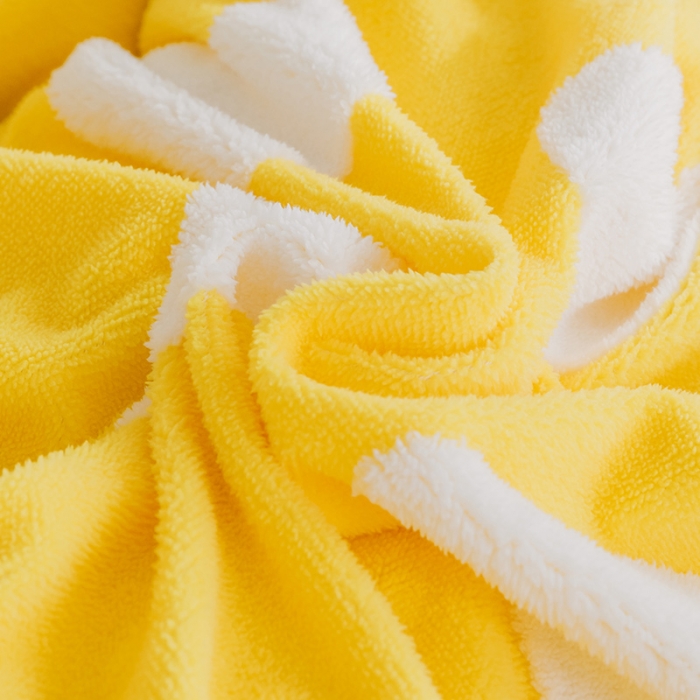 91家纺网 家纺一手货源 找家纺 佰亿莱 2024新款提花舒棉绒四件套 车菊黄爱心