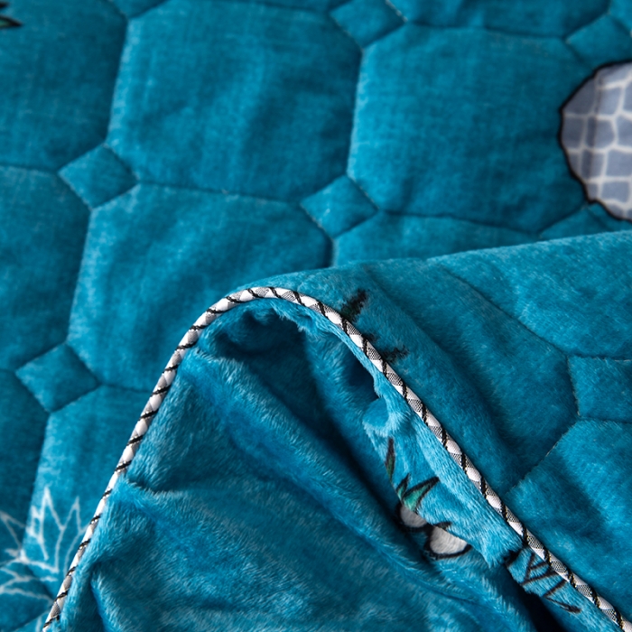 91家纺网 家纺一手货源 找家纺 纽缦 2020新款绒夹棉床裙四件套 菠萝蜜蓝