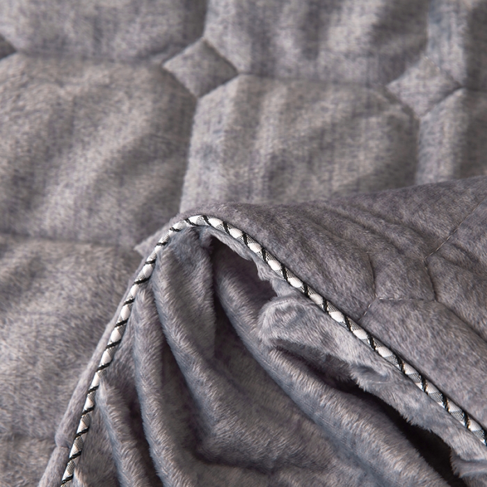 91家纺网 家纺一手货源 找家纺 纽缦 2020新款绒夹棉床裙四件套 雏菊满园灰