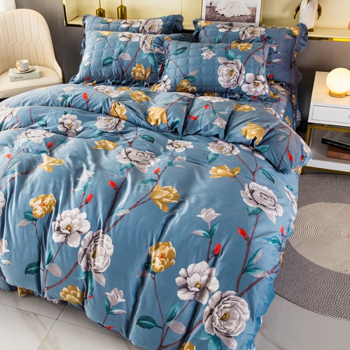 91家纺网 家纺一手货源 找家纺 纽缦 2020新款绒夹棉床裙四件套 繁花洛洛