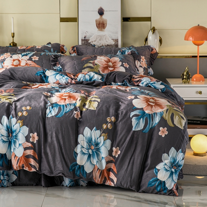 91家纺网 家纺一手货源 找家纺 纽缦 2020新款绒夹棉床裙四件套 花颜灰