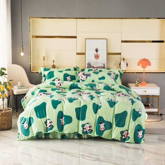 91家纺网 家纺一手货源 找家纺 纽缦 2020新款绒夹棉床裙四件套 奶牛块