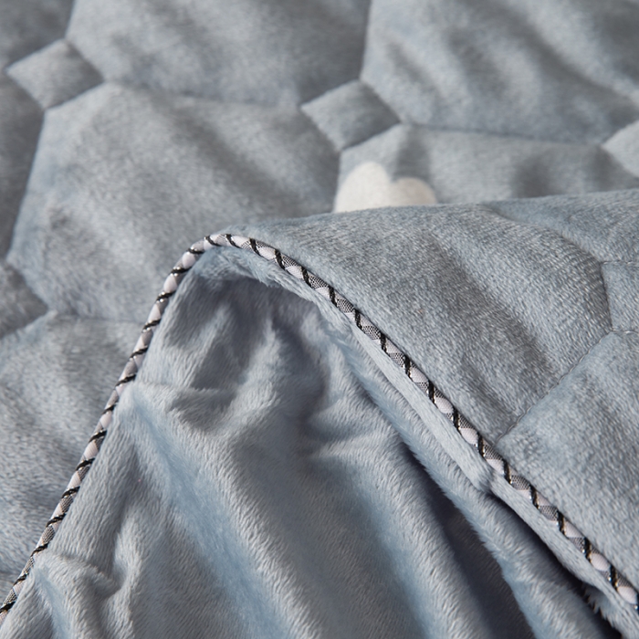 91家纺网 家纺一手货源 找家纺 纽缦 2020新款绒夹棉床裙四件套 仙人掌灰