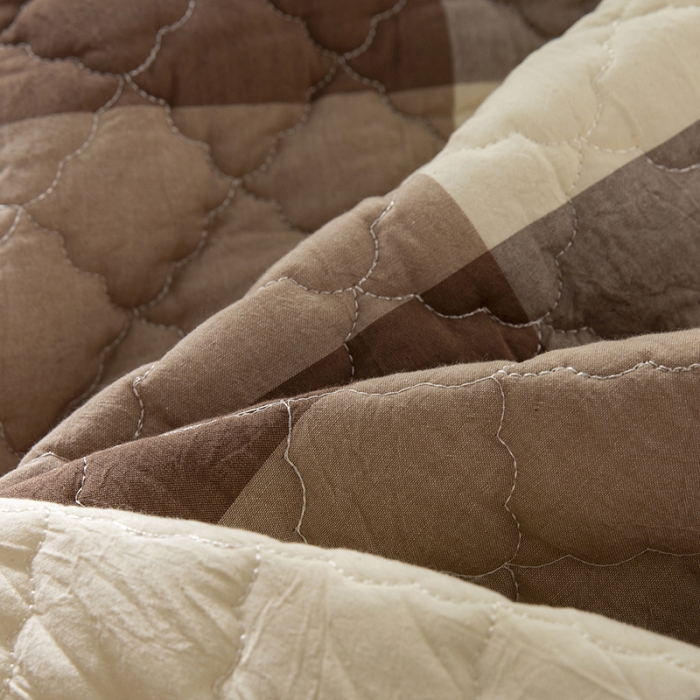 91家纺网 家纺一手货源 找家纺 久典 2023新款全棉色织水洗棉夹棉床笠 咖大格