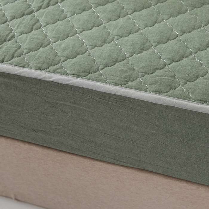 91家纺网 家纺一手货源 找家纺 久典 2023新款全棉色织水洗棉夹棉床笠 清新绿