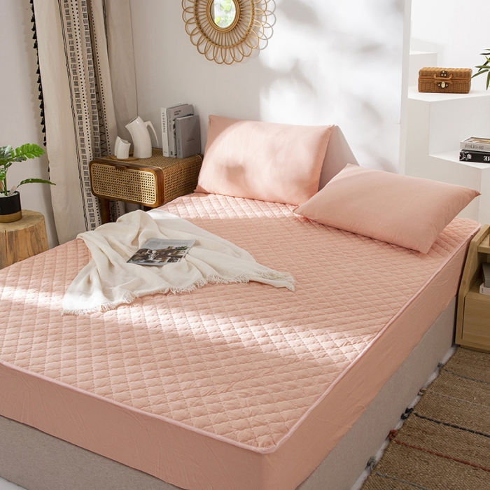 91家纺网 家纺一手货源 找家纺 久典 2023新款全棉色织水洗棉夹棉床笠 玉粉