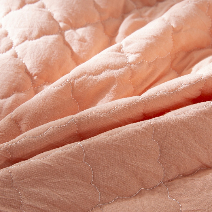 91家纺网 家纺一手货源 找家纺 久典 2023新款全棉色织水洗棉夹棉床笠 玉粉