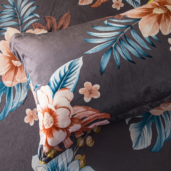 91家纺网 家纺一手货源 找家纺 纽缦 2020新款信封枕套一对 花颜灰