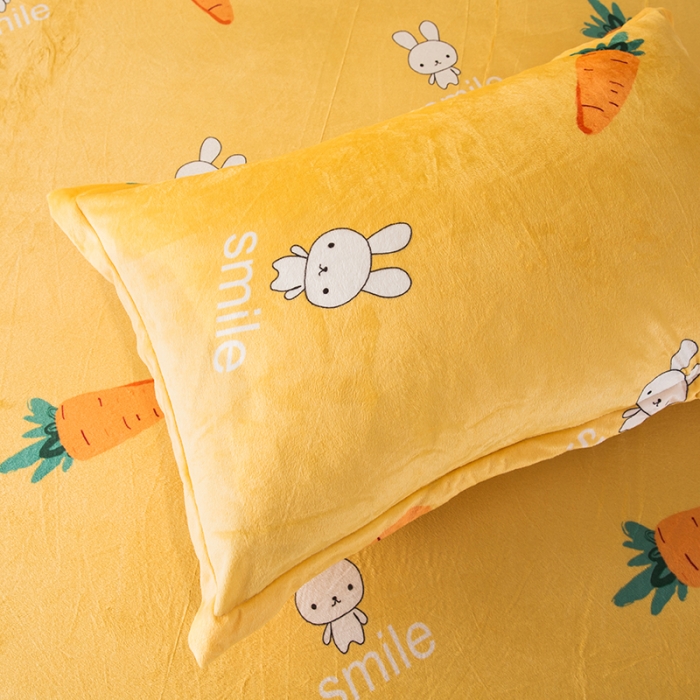 91家纺网 家纺一手货源 找家纺 纽缦 2020新款信封枕套一对 萝卜兔子黄