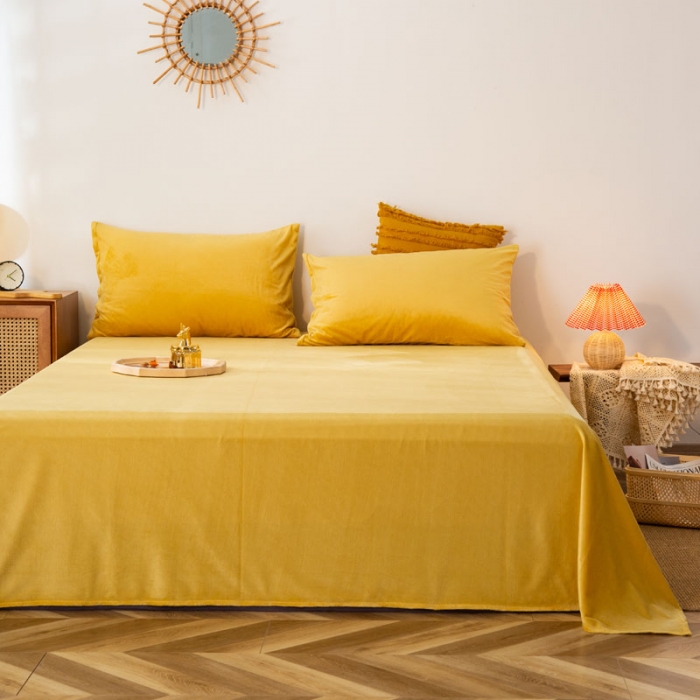 91家纺网 家纺一手货源 找家纺 梦家居 2020秋冬单品水晶绒床单 姜黄色