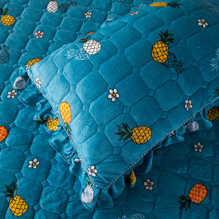 91家纺网 家纺一手货源 找家纺 纽缦 2020新款夹棉枕套一对 菠萝蜜蓝