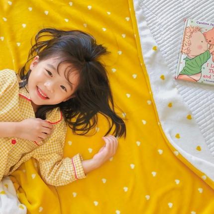 星期八2020新款双层宝宝绒盖毯被毯子毛毯模特图 爱心黄