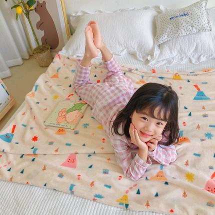 星期八2020新款双层宝宝绒盖毯被毯子毛毯模特图 小饭团