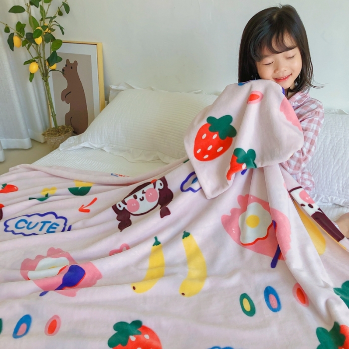 91家纺网 家纺一手货源 找家纺 星期八2020新款双层宝宝绒盖毯被毯子毛毯模特图 元气少女