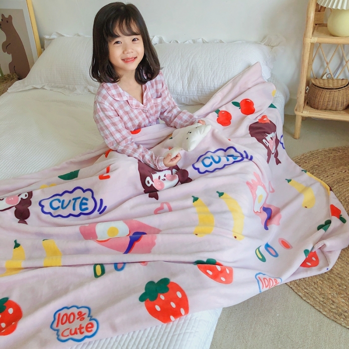 91家纺网 家纺一手货源 找家纺 星期八2020新款双层宝宝绒盖毯被毯子毛毯模特图 元气少女