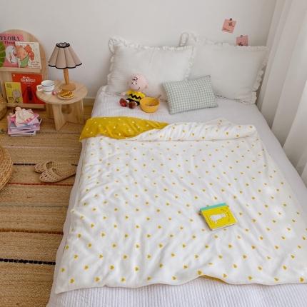 星期八2020新款双层宝宝绒盖毯被毯子毛毯实拍图 爱心黄